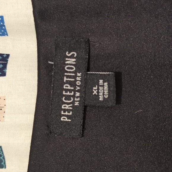 Poly knit pleated front fit & flare - Picture 2 of 3